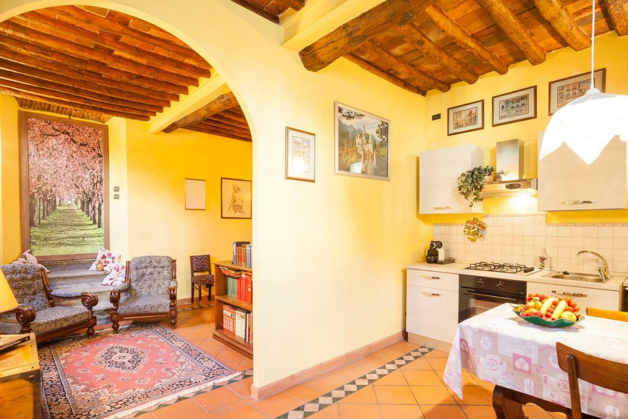 Wanda'S Apartment Lucca Exterior photo